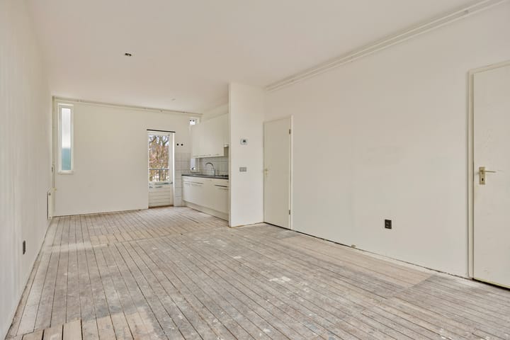 Photo 13 of Lange Hilleweg 73-C