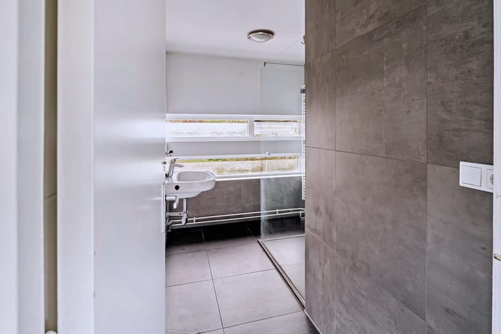 Foto 15 van Chrysantstraat 12