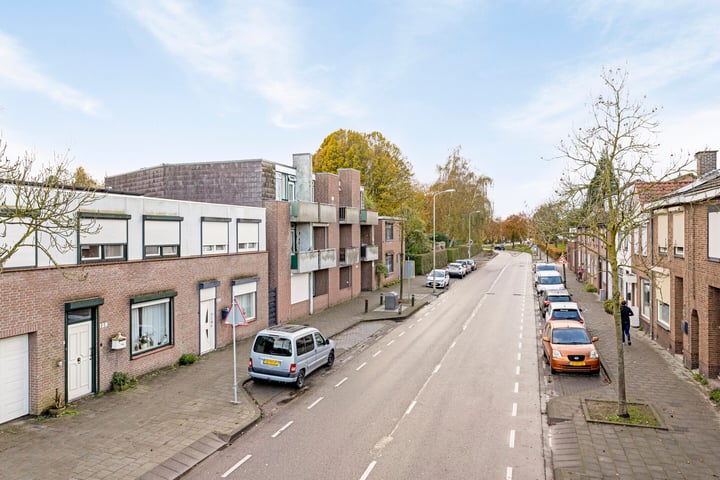 Bekijk foto 22 van Kalsdonksestraat 122