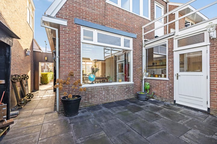 Foto 32 van Groningerstraatweg 233