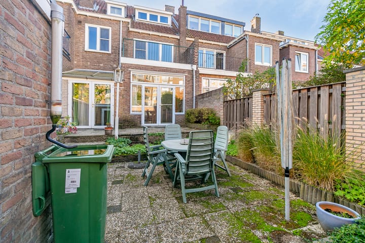 Foto 16 van Waldeck Pyrmontstraat 18