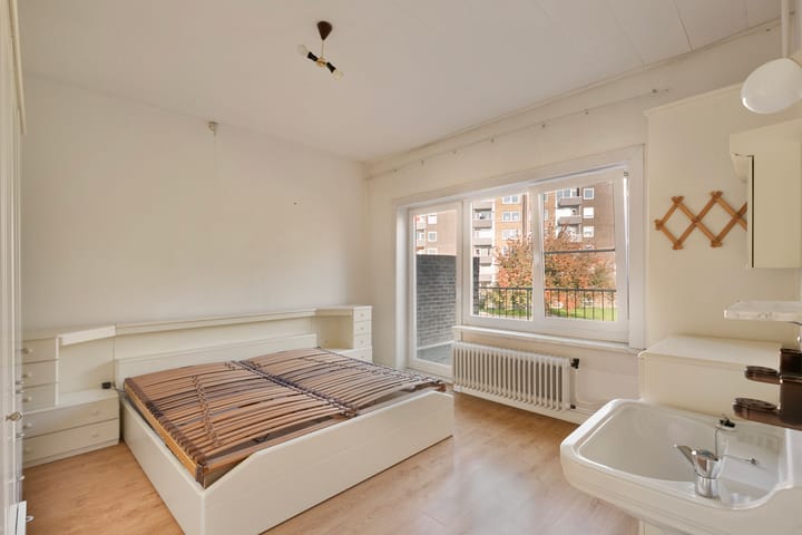 Foto 18 van Waldeck Pyrmontstraat 18