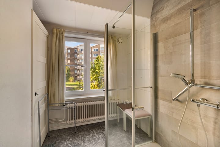 Foto 24 van Waldeck Pyrmontstraat 18