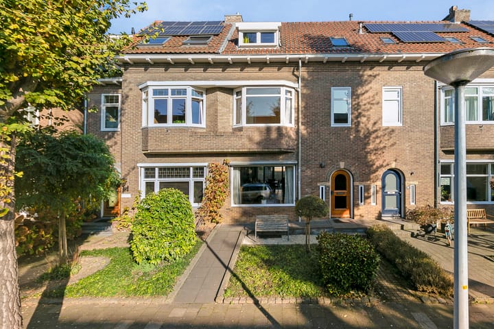 Foto 35 van Waldeck Pyrmontstraat 18