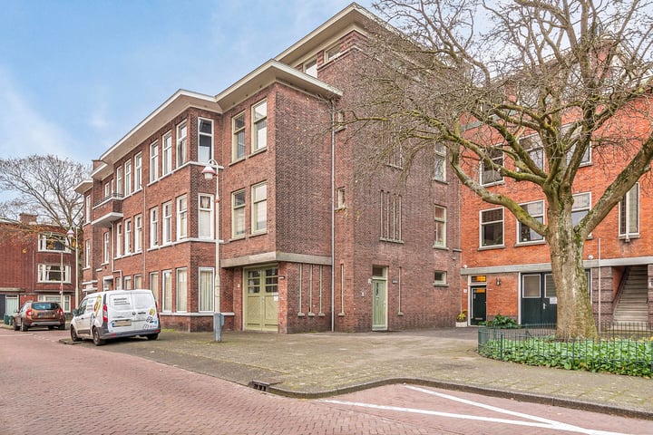 View photo 1 of Wapenveldestraat 11