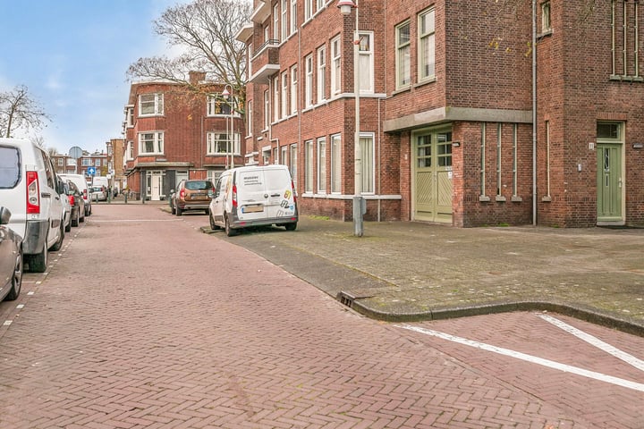 View photo 6 of Wapenveldestraat 11