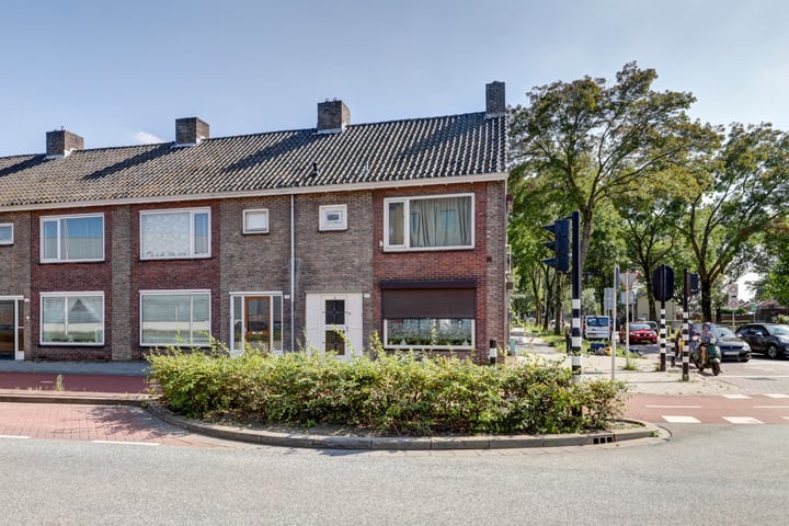 Bekijk foto 2 van Ringbaan-Noord 332