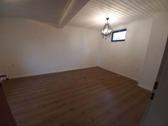 Foto 7 van van Leerodestraat 19