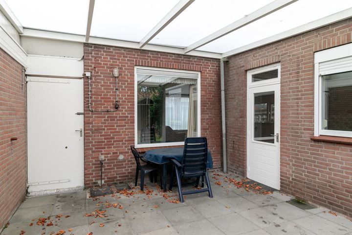 View photo 27 of Prinses Beatrixstraat 6