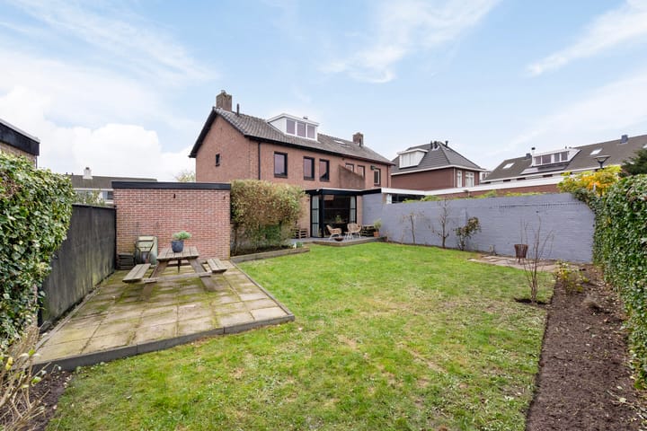 Photo 22 of Bergstraat 3