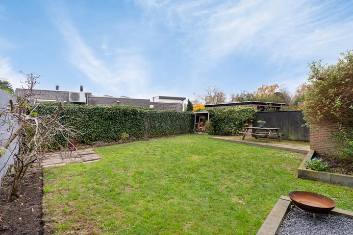 Photo 24 of Bergstraat 3