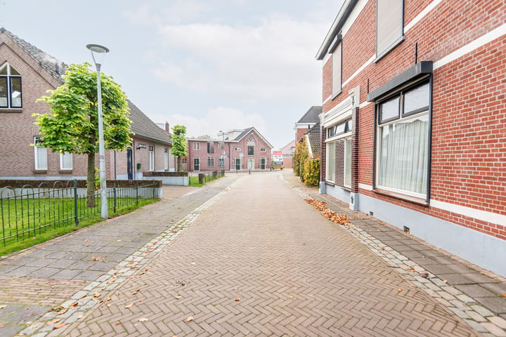 Bekijk foto 47 van Kampstraat 15