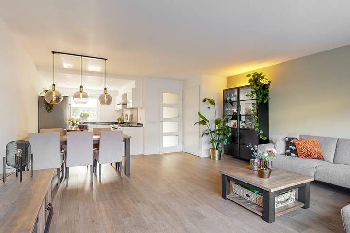 Foto 2 van Wagenmaker 15