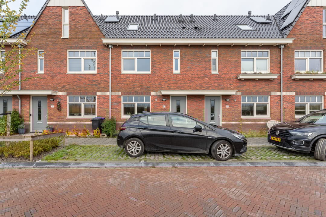 Photo 2 of Rooseveltstraat 52