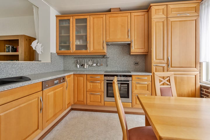 Foto 4 van Burg Maenenstraat 55