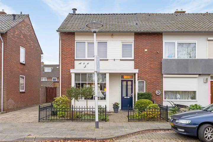 Foto 8 van Leliestraat 14