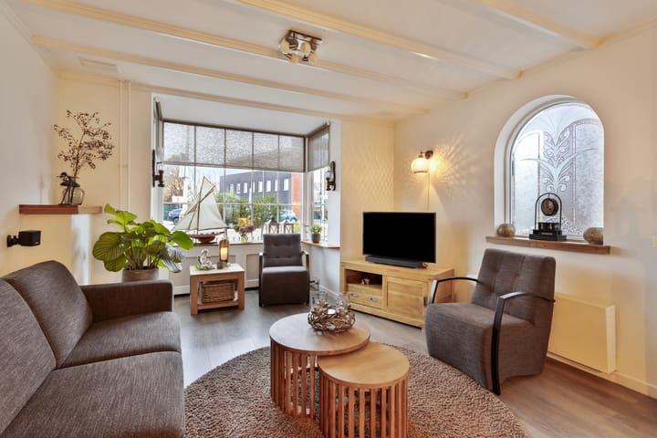 Foto 13 van Leliestraat 14