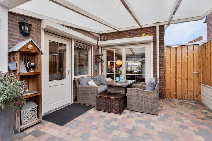 Foto 33 van Leliestraat 14