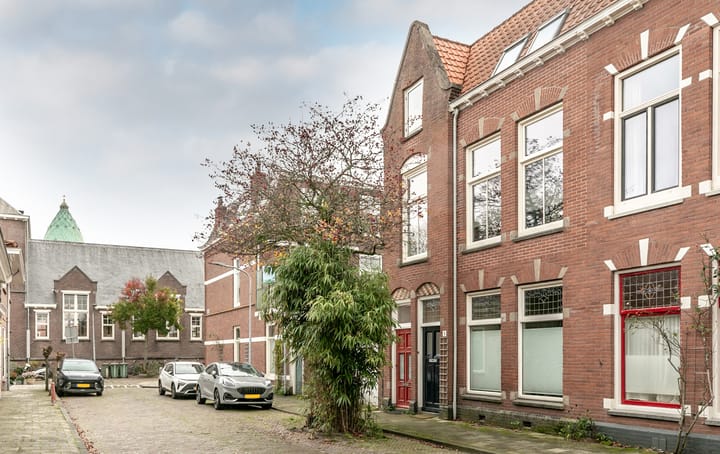 Foto 31 van Ampzingstraat 1-RD