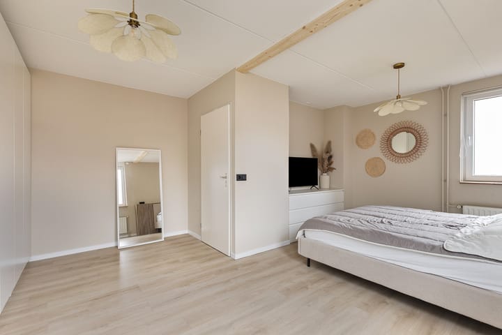 Foto 14 van Aendijkestraat 9