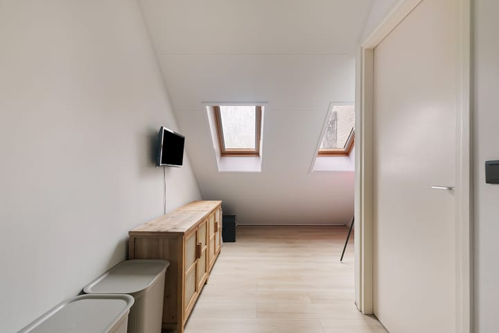 Foto 18 van Aendijkestraat 9