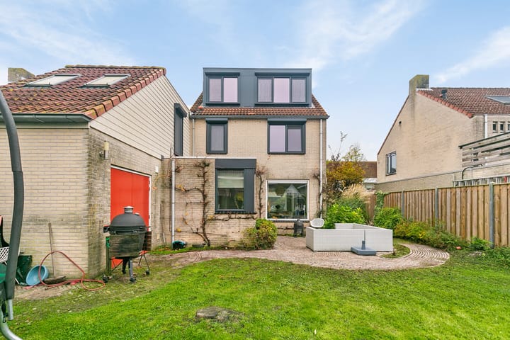 Foto 29 van Aendijkestraat 9