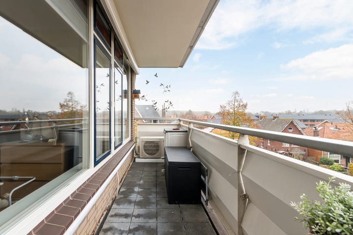 Foto 34 van Jan Ligthartlaan 111