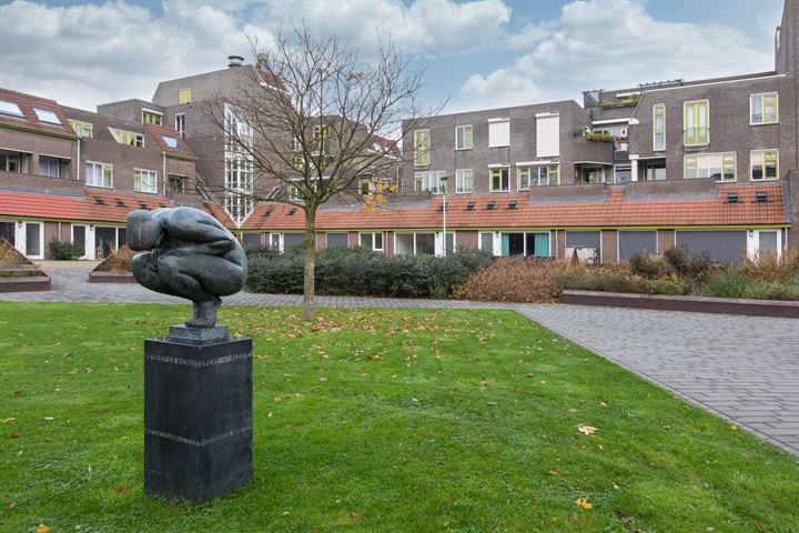 Bekijk foto 47 van Schouwburgplein 32