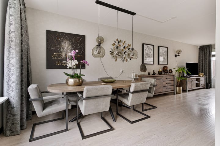 Foto 14 van Wim van Eststraat 12