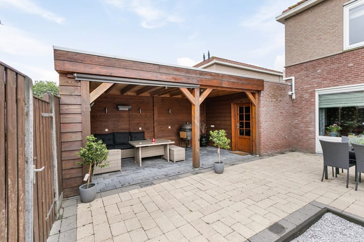 Foto 3 van Wim van Eststraat 12