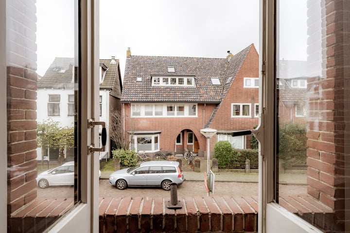 View photo 38 of Frederik van Blankenheymstraat 22