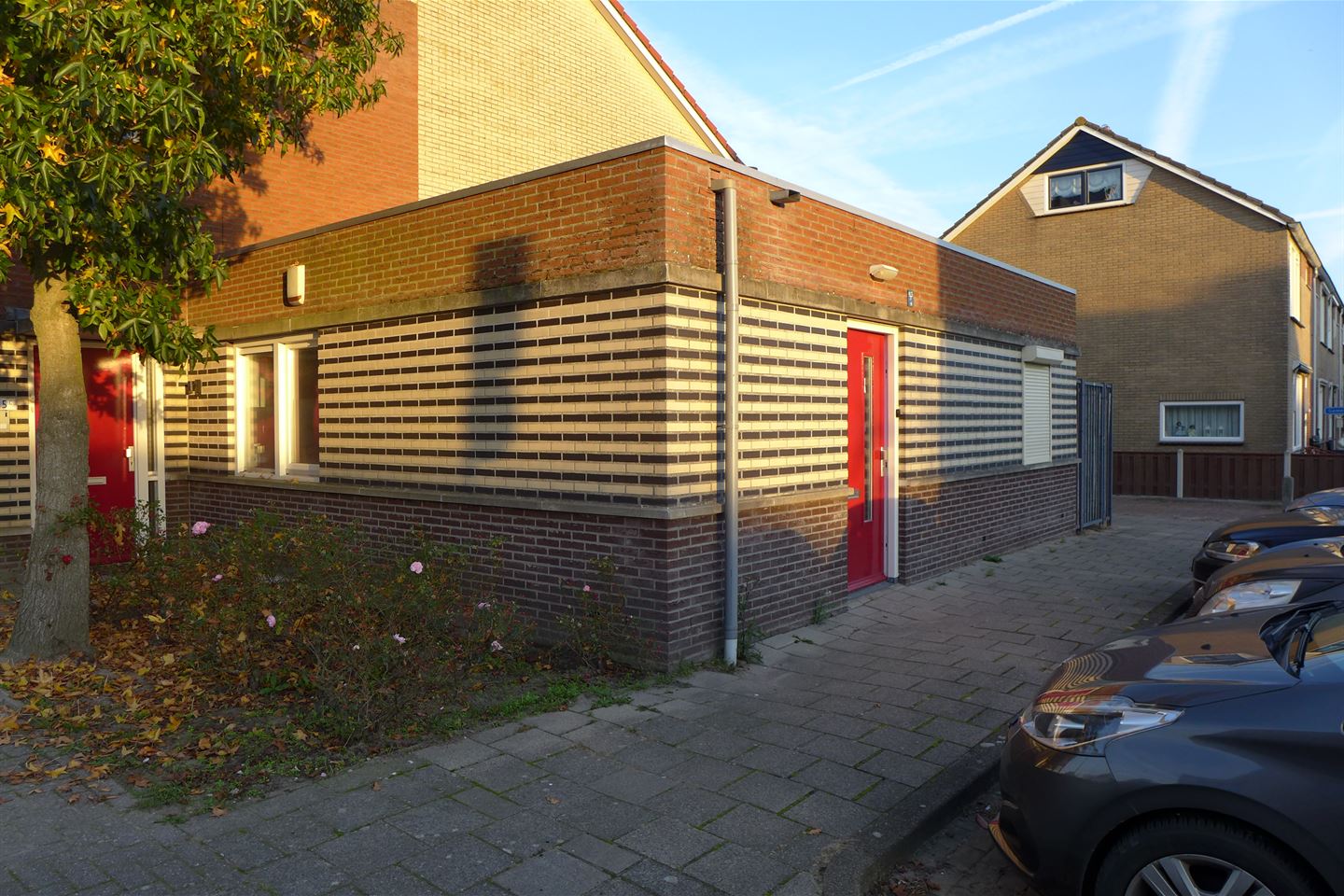 Bekijk foto 1 van Vroonstraat 1-a