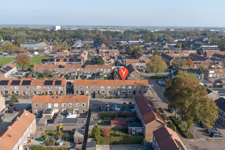 Bekijk foto 10 van Dokter Baxstraat 45