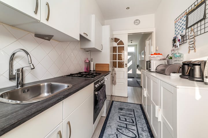 Foto 8 van Merwedestraat 151