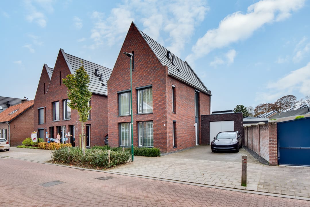 Foto 1 van Kloosterstraat 18