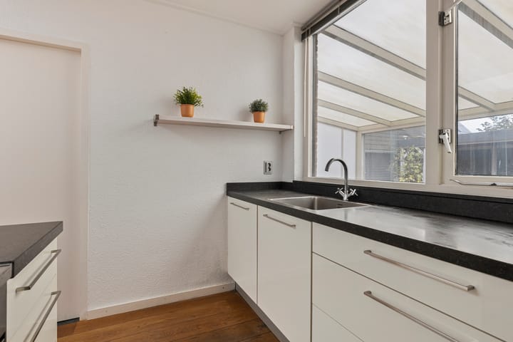 Foto 12 van Asbreukerhoek 9