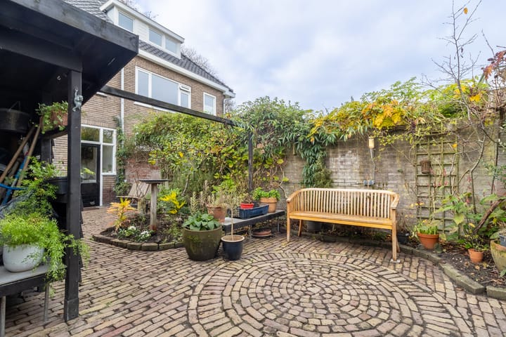 Foto 29 van Rozenlaan 75