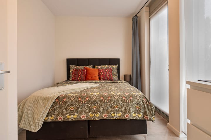 Foto 16 van Hertgang 86