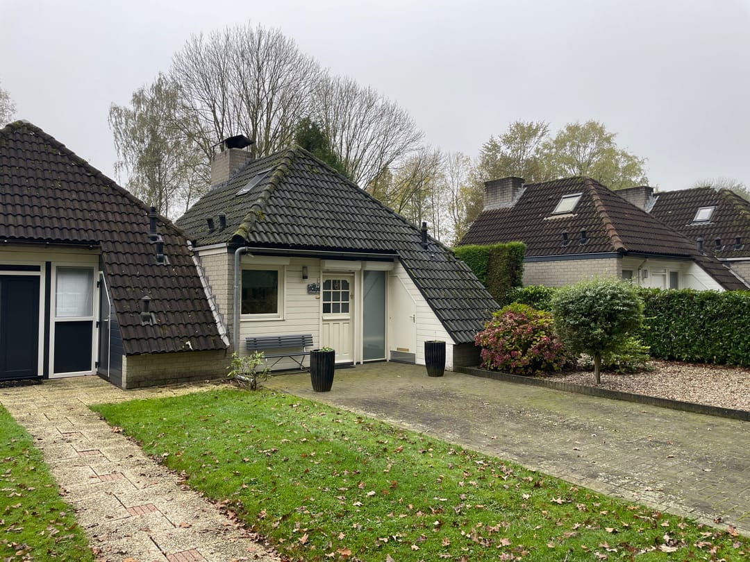 Foto 1 van Zwembadweg 2-BG58