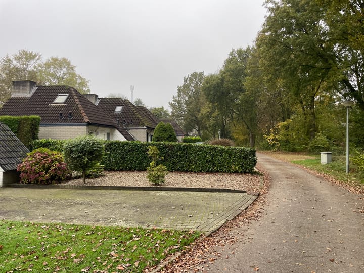 Foto 4 van Zwembadweg 2-BG58