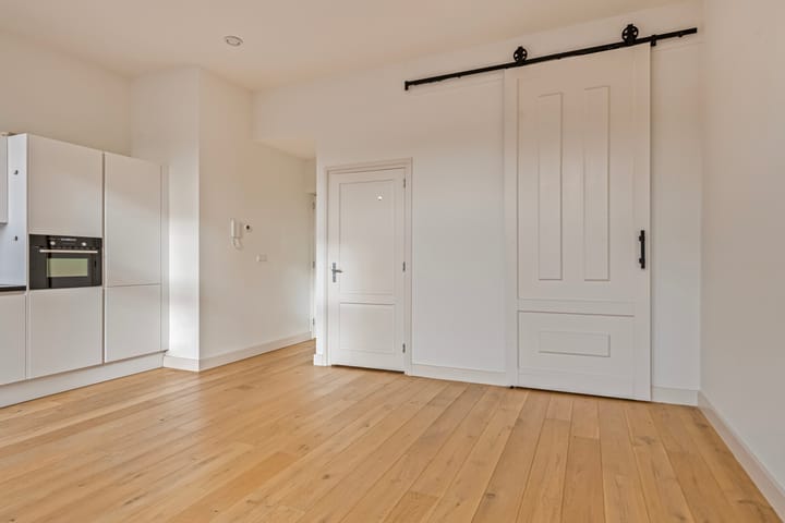 Photo 4 of Westerkade 20-A