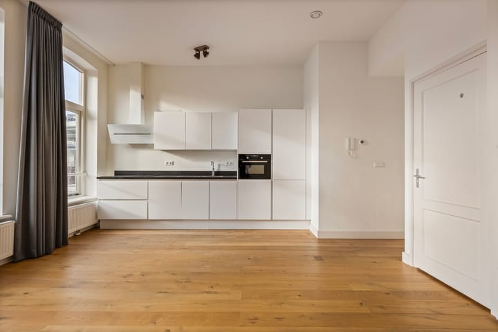 Photo 6 of Westerkade 20-A