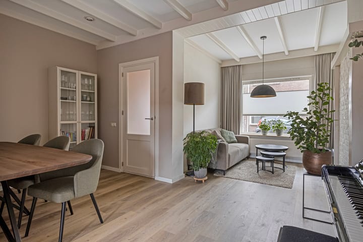 Foto 6 van Bilderdijkstraat 44