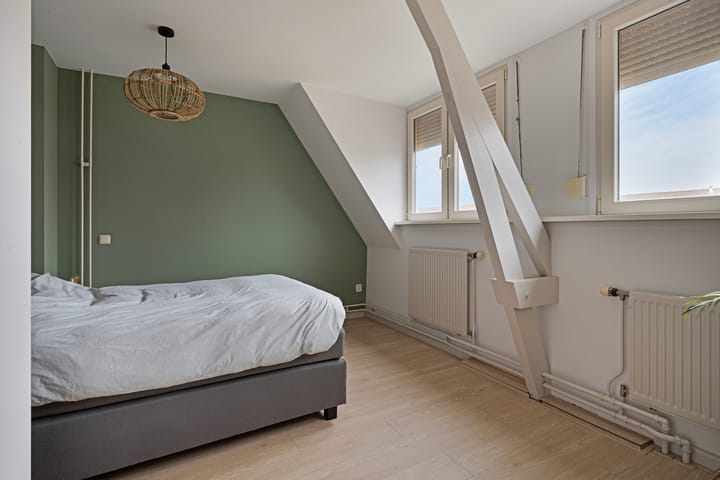 Foto 24 van Bilderdijkstraat 44