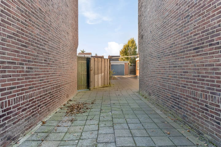 Foto 35 van Wethouder Elhorststraat 28