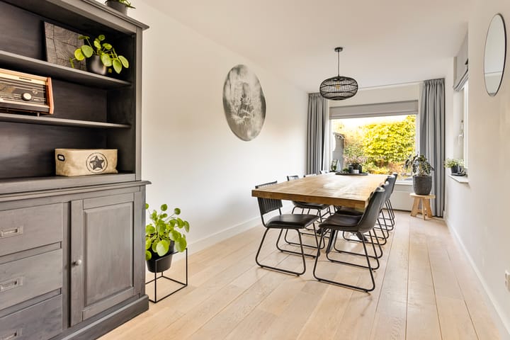 Foto 3 van Marcel Breuererf 25