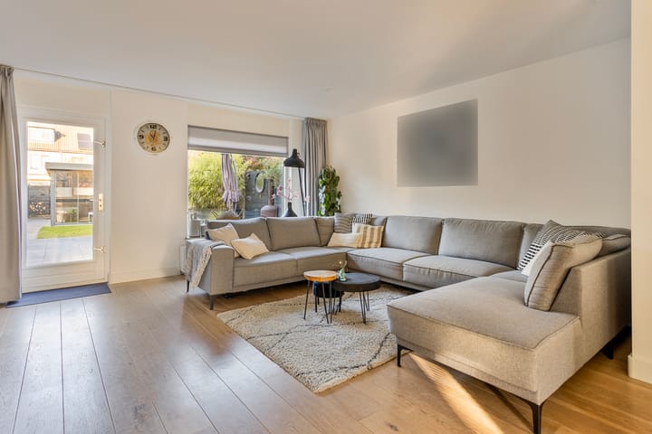 Foto 11 van Marcel Breuererf 25