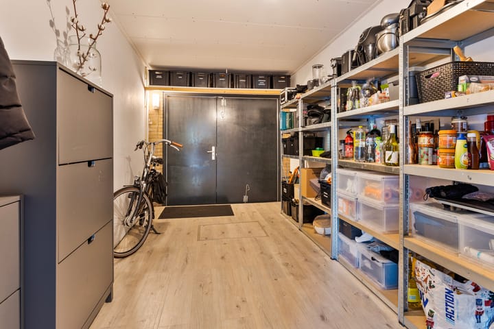 Foto 51 van Marcel Breuererf 25