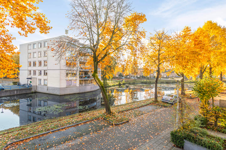 Foto 53 van Marcel Breuererf 25