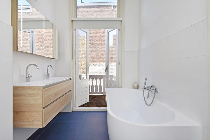 Photo 28 of Alexanderlaan 9